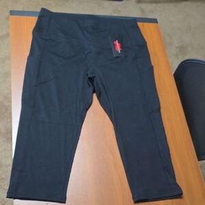 Womens Capri Yoga Pants